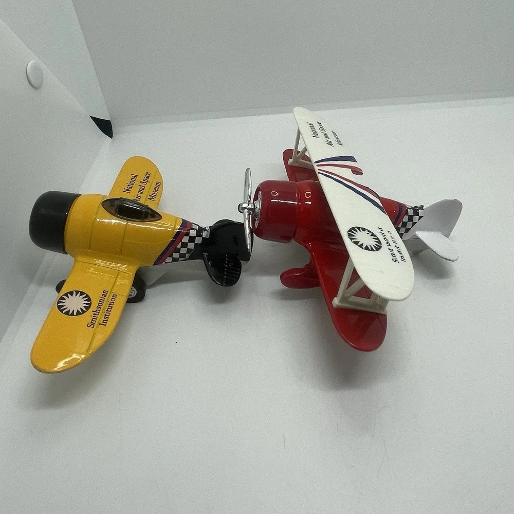 LOT OF 2 Planes Metal‎  One Yellow One Red Grey Air And Space